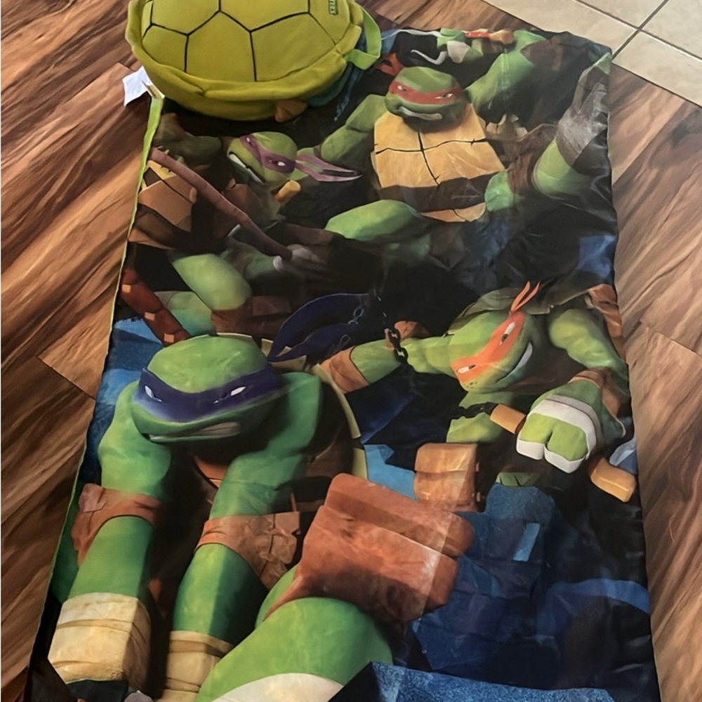 Teenage Mutant Ninja Turtles sleeping bag and pillow Set